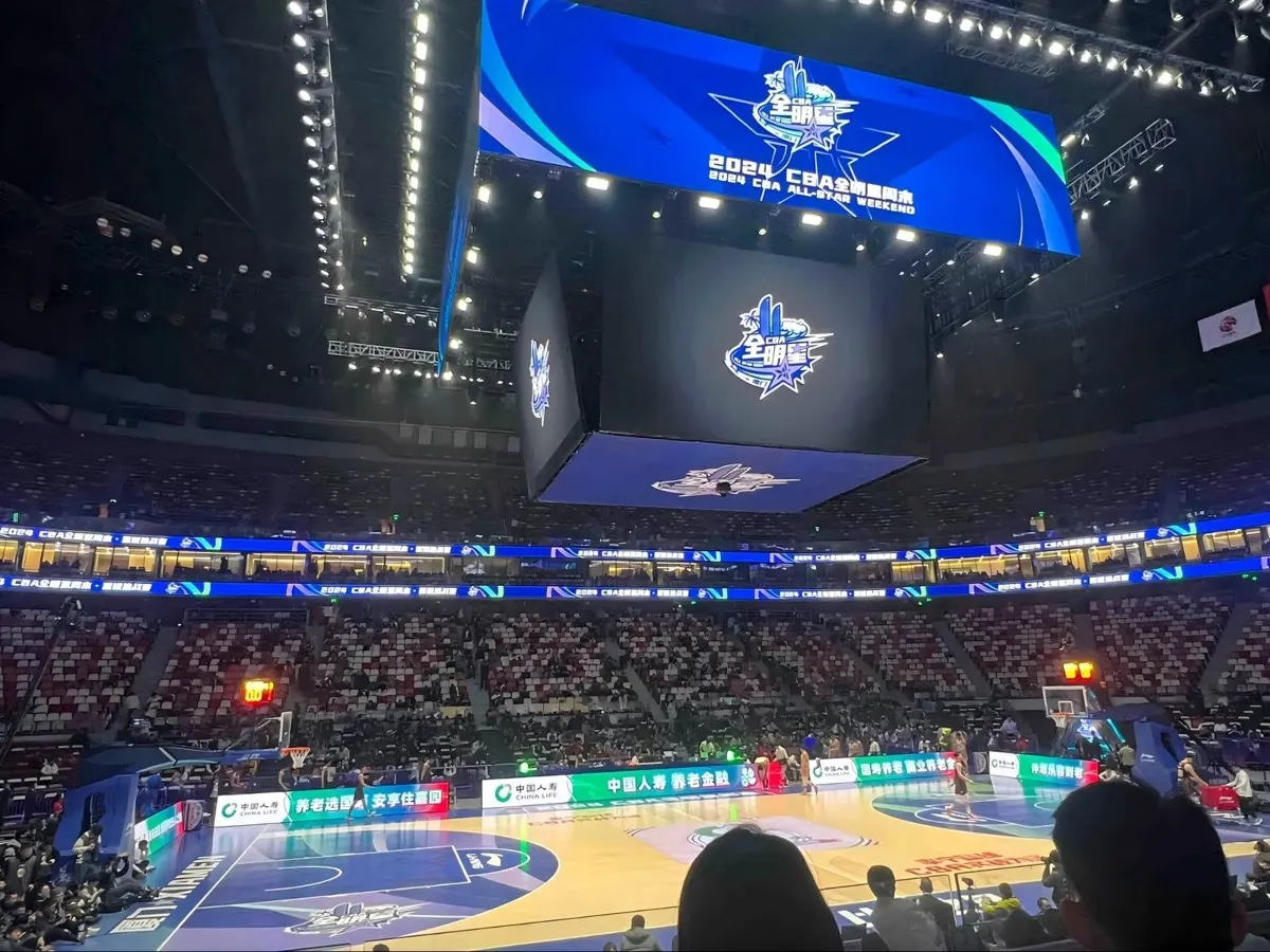 1. Wide viewing angle and higher refresh rate: A wider viewing angle and higher refresh rate are required to ensure the clarity of video display. Especially in scenes such as introducing athlete information, scores, slow-motion playback, etc., the audience can see the picture clearly. 1. Wide viewing angle and higher refresh rate: A wider viewing angle and higher refresh rate are required to ensure the clarity of video display. Especially in scenes such as introducing athlete information, scores, slow-motion playback, etc., the audience can see the picture clearly.